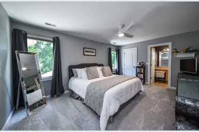 760 E Bauer Road, Naperville, IL 60563 - Photo 23