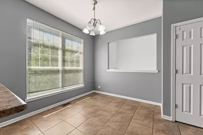 337 N Commerce Street, Aurora, IL 60504 - Photo 11