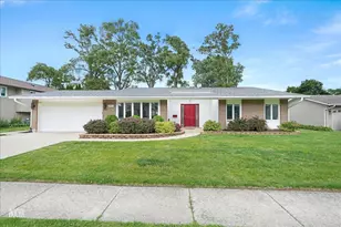6509 Taylor Dr, Woodridge, IL 60517 - Photo 1