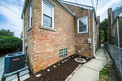 3230 N Neva Avenue, Chicago, IL 60634 - Photo 3