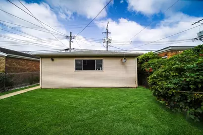 3230 N Neva Avenue, Chicago, IL 60634 - Photo 5