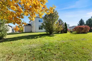 9 Lake Plumleigh Ct, Algonquin, IL 60102 - Photo 35