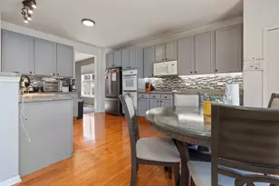 9 Lake Plumleigh Ct, Algonquin, IL 60102 - Photo 9