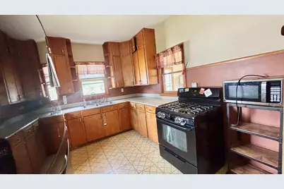 1114 Garfield Avenue, Belvidere, IL 61008 - Photo 9