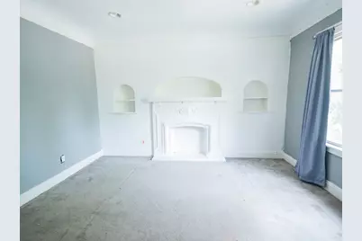 10224 S Princeton Avenue, Chicago, IL 60628 - Photo 7