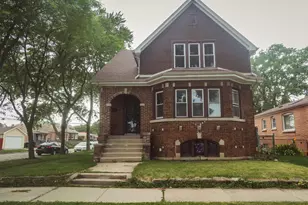 10224 S Princeton Ave, Chicago, IL 60628 - Photo 1