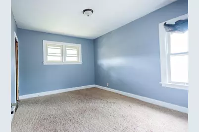 10224 S Princeton Avenue, Chicago, IL 60628 - Photo 9