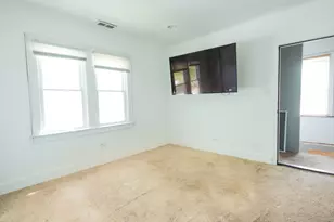 10224 S Princeton Ave, Chicago, IL 60628 - Photo 13
