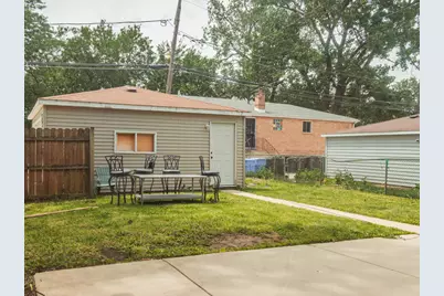 10224 S Princeton Avenue, Chicago, IL 60628 - Photo 19