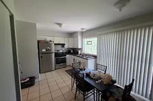 611 Andover St, Chicago Heights, IL 60411 - Photo 5