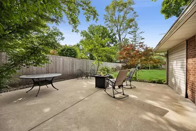 210 Gage Road, Riverside, IL 60546 - Photo 31