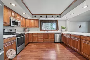18918 Bunker Hill Rd, Woodstock, IL 60098 - Photo 9