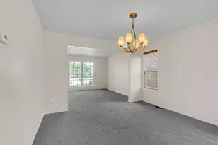1853 Lake Shore Ct, Romeoville, IL 60446 - Photo 5