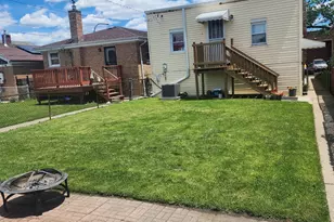 1822 S 55th Ave, Cicero, IL 60804 - Photo 3