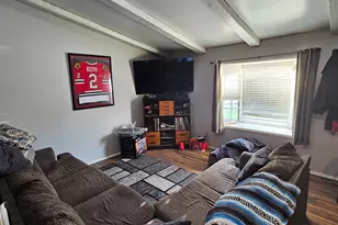 1835 McKool Ave, Streamwood, IL 60107 - Photo 3