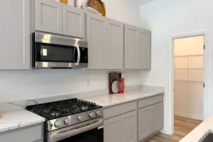 166 S Llanos St, Cortland, IL 60112 - Photo 29