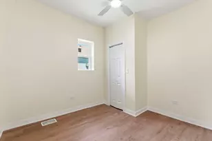 7814 S Drexel Ave, Chicago, IL 60619 - Photo 17