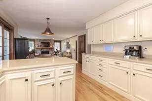 1614 Barton Dr, Normal, IL 61761 - Photo 11