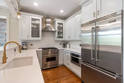 3302 N Racine Avenue #3, Chicago, IL 60657 - Photo 9