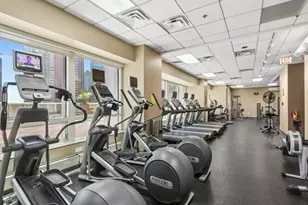 512 N McClurg Ct, Chicago, IL 60611 - Photo 13