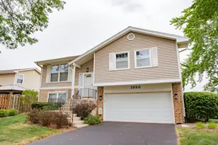 1920 Crescent Ln, Hoffman Estates, IL 60169 - Photo 1