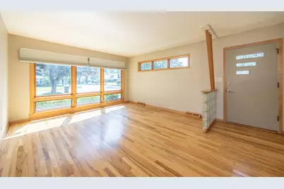 106 W Cedar Street, Arlington Heights, IL 60005 - Photo 5