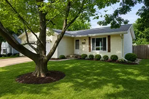 2016 Juniper Ln, Bloomington, IL 61701 - Photo 31