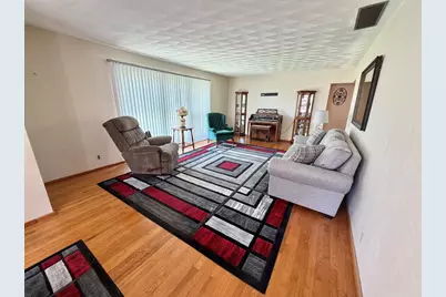 1402 Jonquil Street, Centralia, IL 62801 - Photo 3