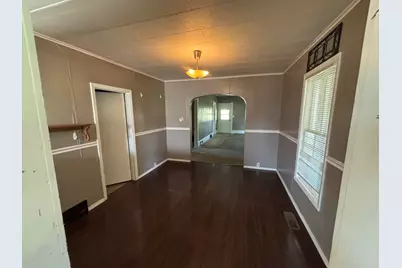 302 N Pine Street, Wenona, IL 61377 - Photo 5