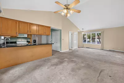 1858 Golf View Drive, Bartlett, IL 60103 - Photo 7
