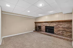 1858 Golf View Dr, Bartlett, IL 60103 - Photo 17