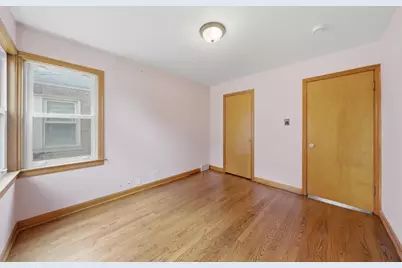 4000 Clarence Avenue, Berwyn, IL 60402 - Photo 11