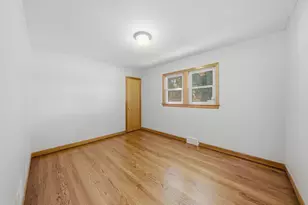 4000 Clarence Ave, Berwyn, IL 60402 - Photo 13