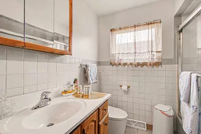 11503 S Avenue J, Chicago, IL 60617 - Photo 7