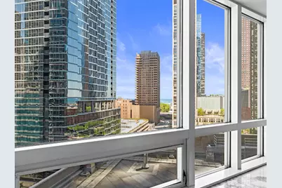 512 N McClurg Court #501, Chicago, IL 60611 - Photo 7