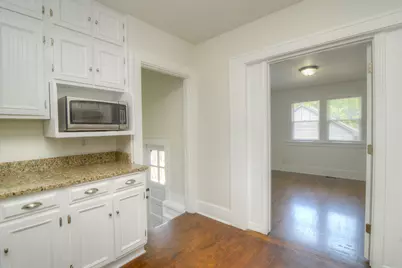 724 S 5th Street, Saint Charles, IL 60174 - Photo 9