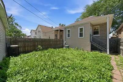 8611 S Aberdeen Street, Chicago, IL 60620 - Photo 29