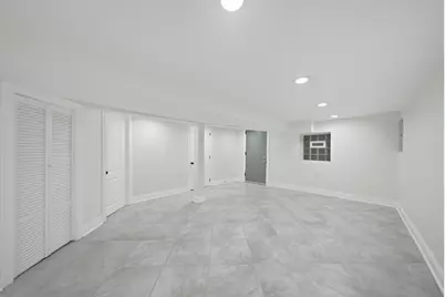 8611 S Aberdeen Street, Chicago, IL 60620 - Photo 25