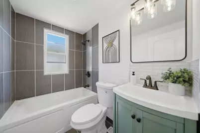 8611 S Aberdeen Street, Chicago, IL 60620 - Photo 9