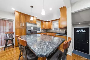 3631 W 103rd St, Chicago, IL 60655 - Photo 7