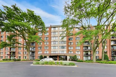 2000 Saint Regis Drive #7N, Lombard, IL 60148 - Photo 1
