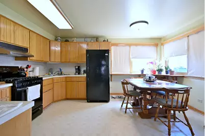 8925 S 49th Court, Oak Lawn, IL 60453 - Photo 13