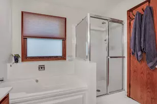 90 Southfield Dr, Vernon Hills, IL 60061 - Photo 27