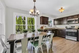 90 Southfield Dr, Vernon Hills, IL 60061 - Photo 5