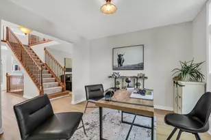 90 Southfield Dr, Vernon Hills, IL 60061 - Photo 15