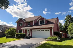 579 Hempstead Ave, Naperville, IL 60565 - Photo 3