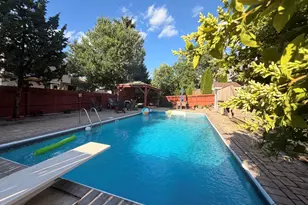 579 Hempstead Ave, Naperville, IL 60565 - Photo 45