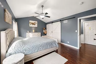 579 Hempstead Ave, Naperville, IL 60565 - Photo 13