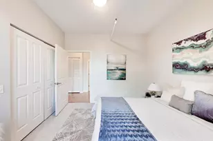 437 W Division St, Chicago, IL 60610 - Photo 17