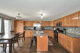 1013 Heron Ave, Peotone, IL 60468 - Photo 7